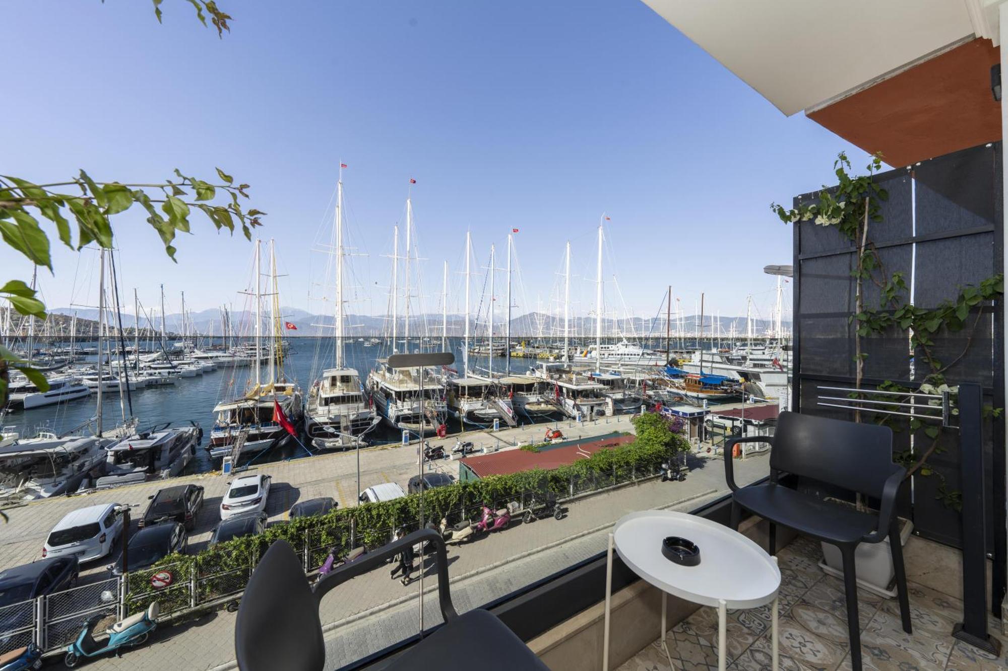 Ece Marina Suites 费特希耶 外观 照片