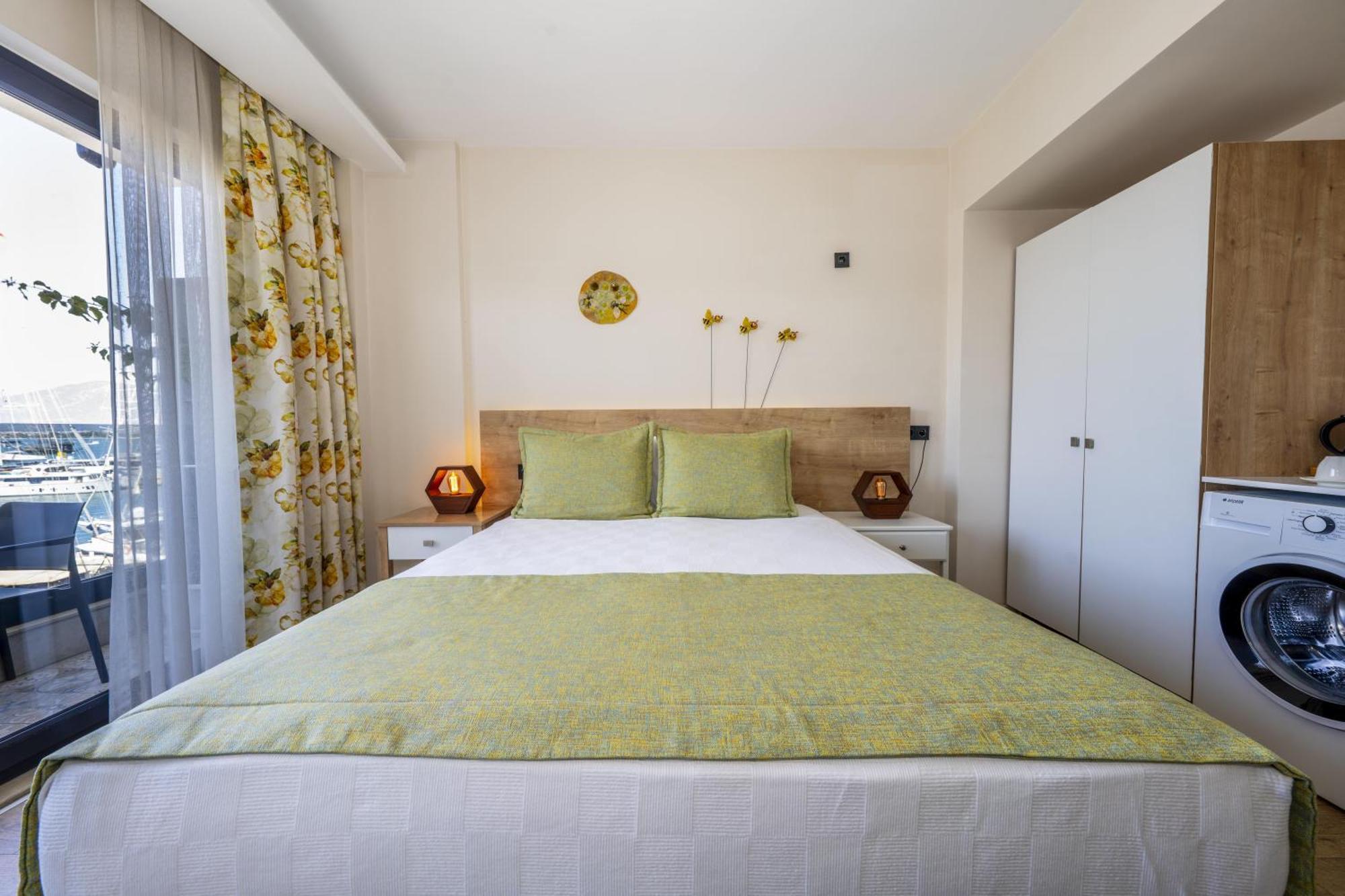 Ece Marina Suites 费特希耶 外观 照片
